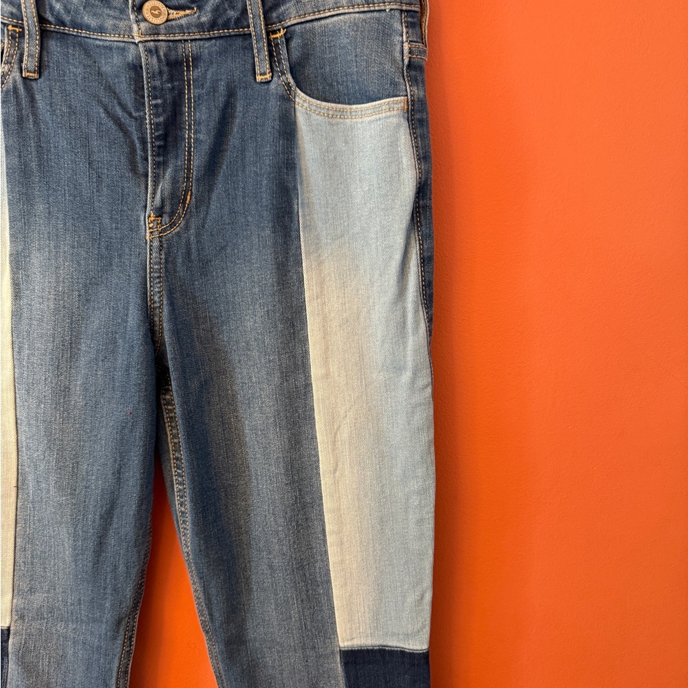 Stylish Women's Patchwork Jeans - Picture 3 of 6